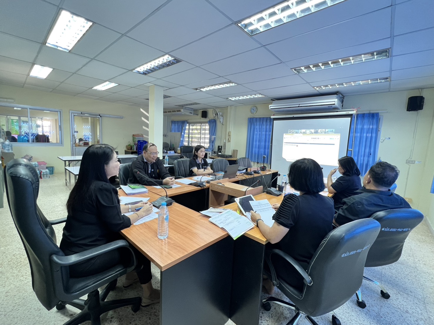 title - ส.ป.ก.ยโสธร เข้าร่วมประชุมคณะทำงานติดตามเร่งรัดการใช้จ่ายเงินงบประมาณประจำปีงบประมาณ พ.ศ.2569 ของสำนักงานการปฏิรูปที่ดินเพื่อเกษตรกรรม ครั้งที่ 4/2568